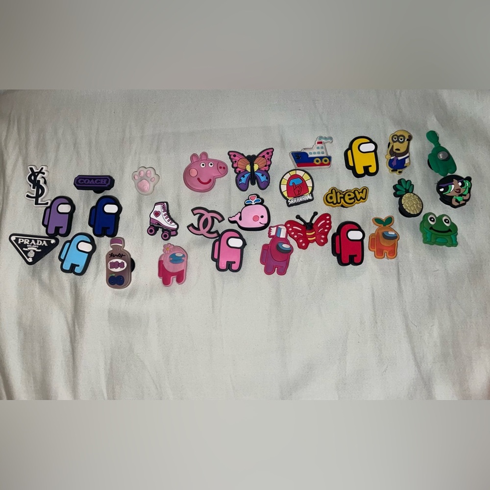 Croc 28 Charms both variety of cartoons